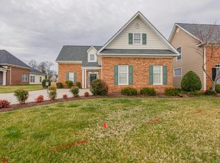 407 Villas Ct, Chester, VA 23836