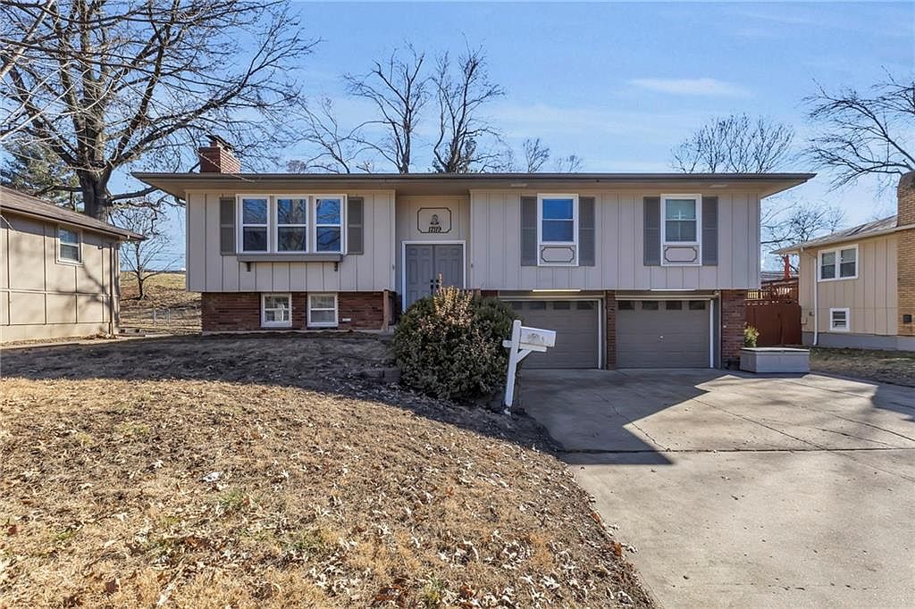 ホームズ 12119 W 93rd St, Lenexa, KS 66215 | Zillow