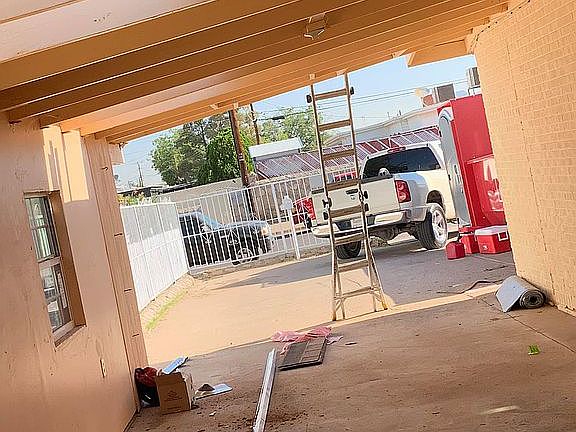 2nd image of 5524 Sanders Ave