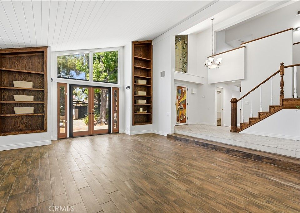 23216 Park Esperanza, Calabasas, CA 91302 | MLS #SR26148667 | Zillow