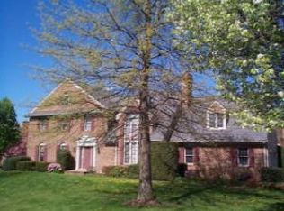 1 Edward Cir, Lewisburg, PA 17837