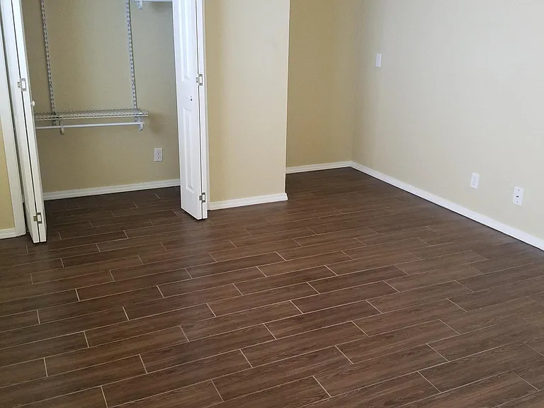 1441 S Frisco Ave #E — Photo 6
