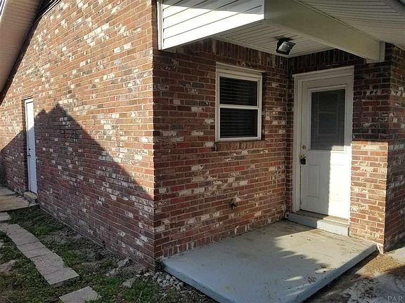 5th image of 8125 Imperial Dr
