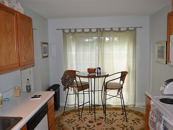 4th image of 5110 Park South Blvd