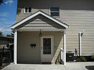 2nd image of 288 Griffith St