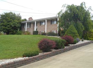 210 Thompson 1 Rd, Adah, PA 15410