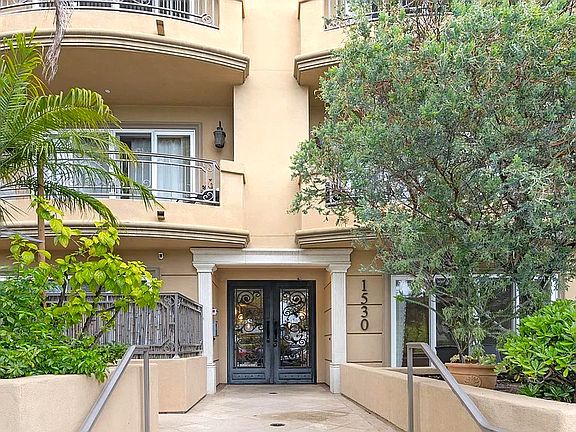 3rd image of 1530 S Centinela Ave APT 102