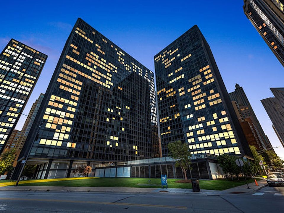 1st image of 900 N Lake Shore Dr #16