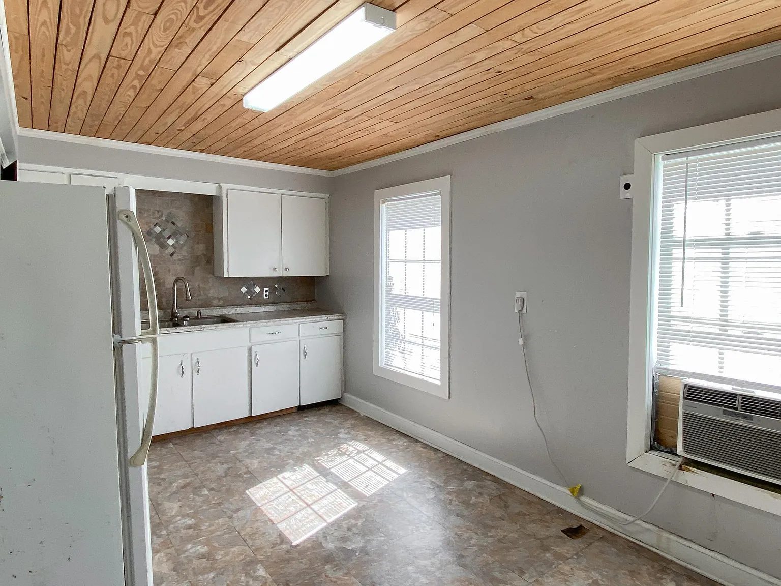 1 bed, 740 sqft, $675 — Photo 4