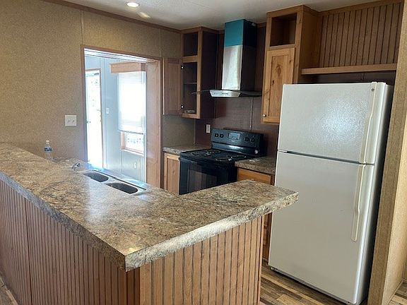 5th image of 320 Morningside Dr