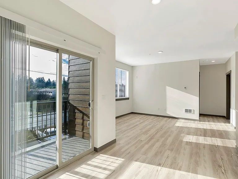 13521 97th Ave E #308 — Photo 14