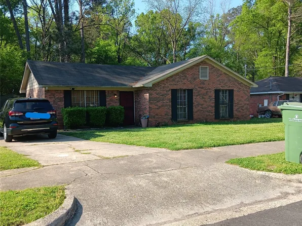 4555 Lonesome Pine Dr, Montgomery, AL 36108