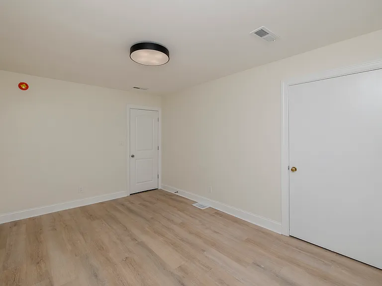 432 Merino St — Photo 24