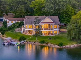 11625 Spring Point Dr, Plainwell, MI 49080