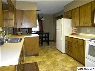 5th image of 408 Donita Ave