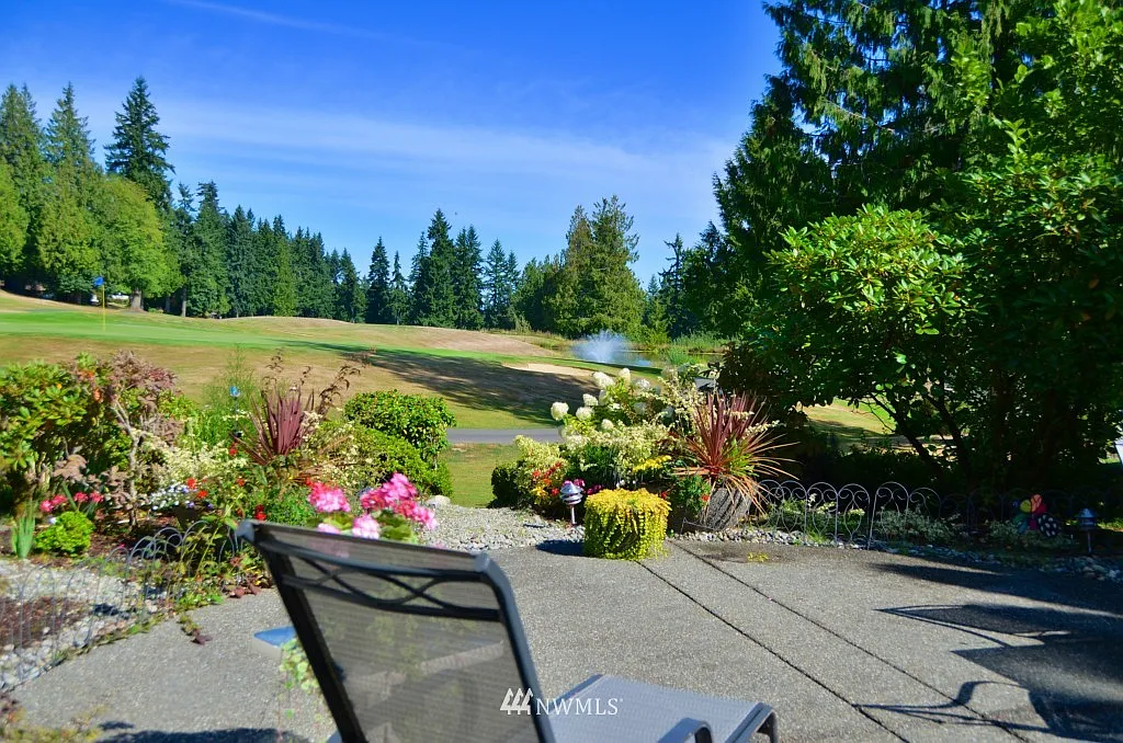 3804 Ridgeway Place photo 1