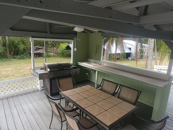 2nd image of 2916 Palmetto Ave