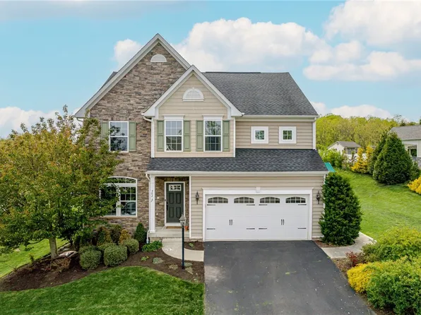 502 Saddle Ridge Dr, Irwin, PA 15642