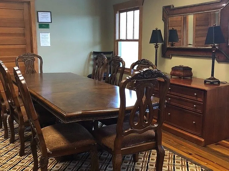 1301 Harts Ridge Dr — Photo 23
