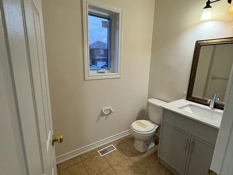 14 Peachwood Cres — Photo 14