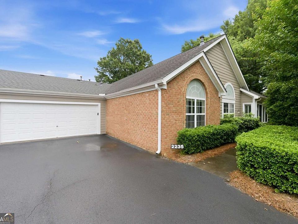 1st image of 2235 Orchard Pl