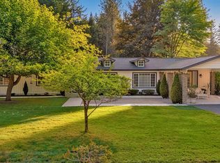 1121 Yeust Rd, Azalea, OR 97410