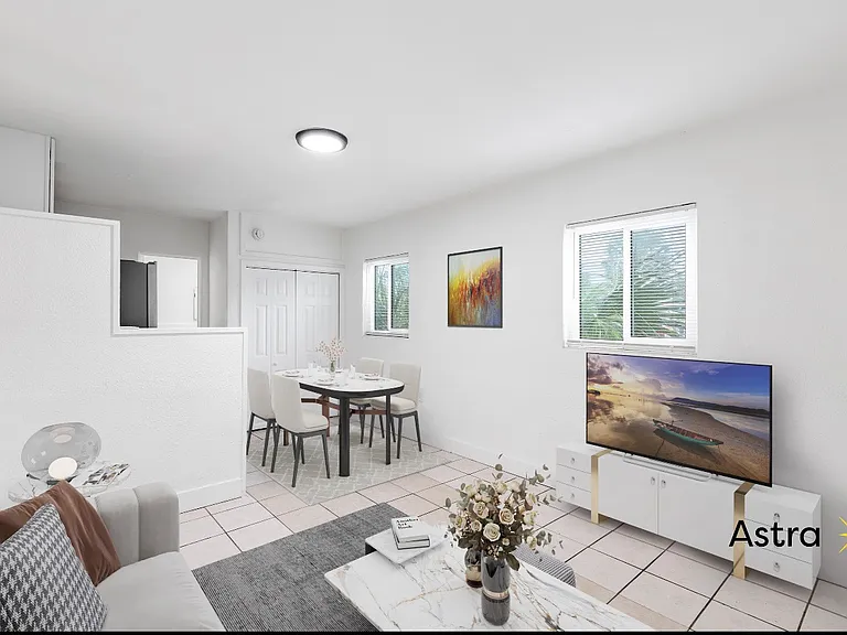 1429 Laura St #D — Photo 3