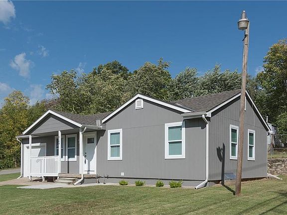 2nd image of 6104 Georgia Ave