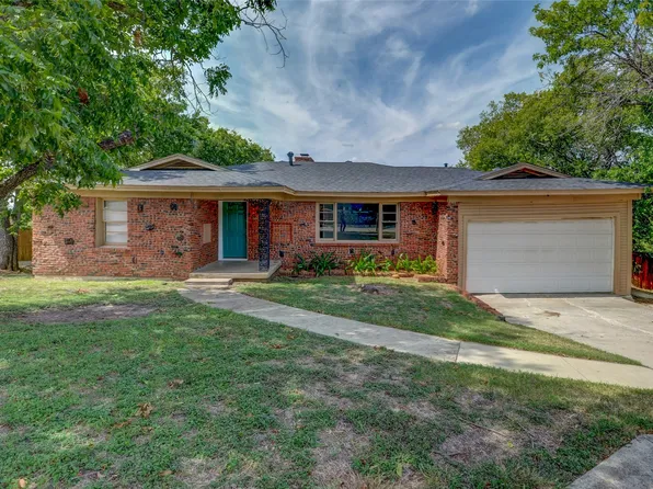 4229 Ridgecrest Cir, Lake Worth, TX 76135