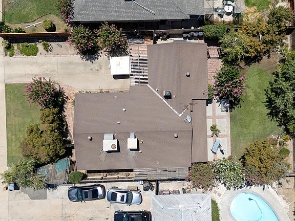 5th image of 1920 Hodges Ave