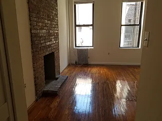 Rented by Chartwell Manhattan Realty