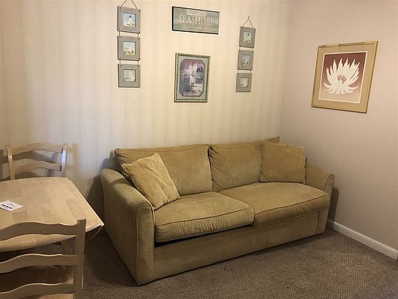 4th image of 225 E Wildwood Ave #107