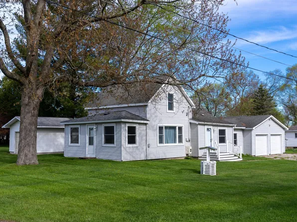 322 E Osceola Ave, Reed City, MI 49677