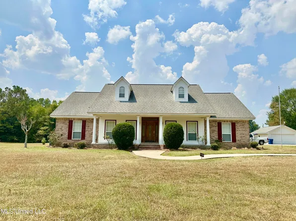 1394 Smith Ln, Monticello, MS 39654