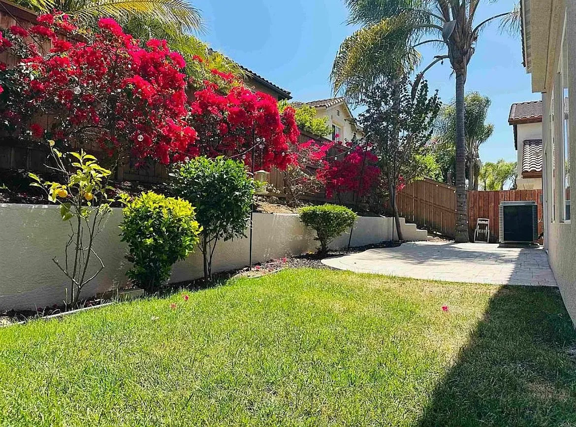 4 bed, 1725 sqft, $1,500 — Photo 2