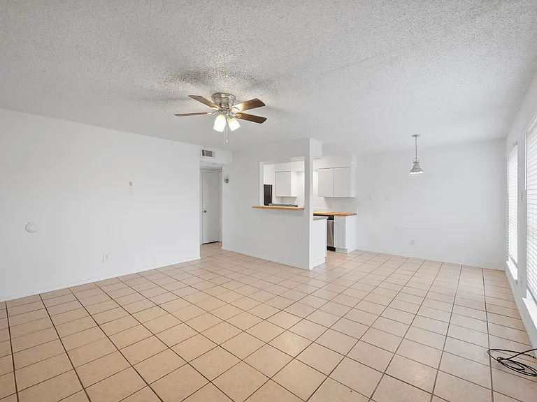 7450 Ruby Pl — Photo 5