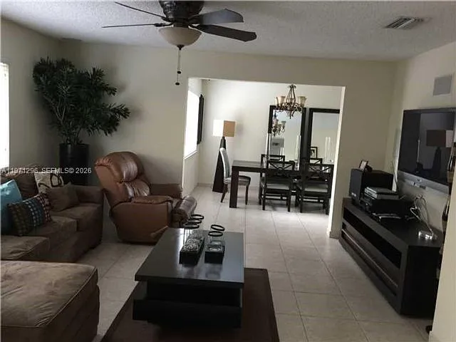 10863 NW 53rd Ln — Photo 17