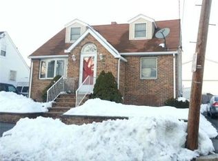 22 Vinal St, Revere, MA 02151