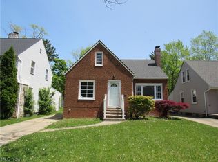 1901 Staunton Rd, Cleveland Heights, OH 44118