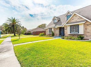 370 Connaught Way, Houston, TX 77015