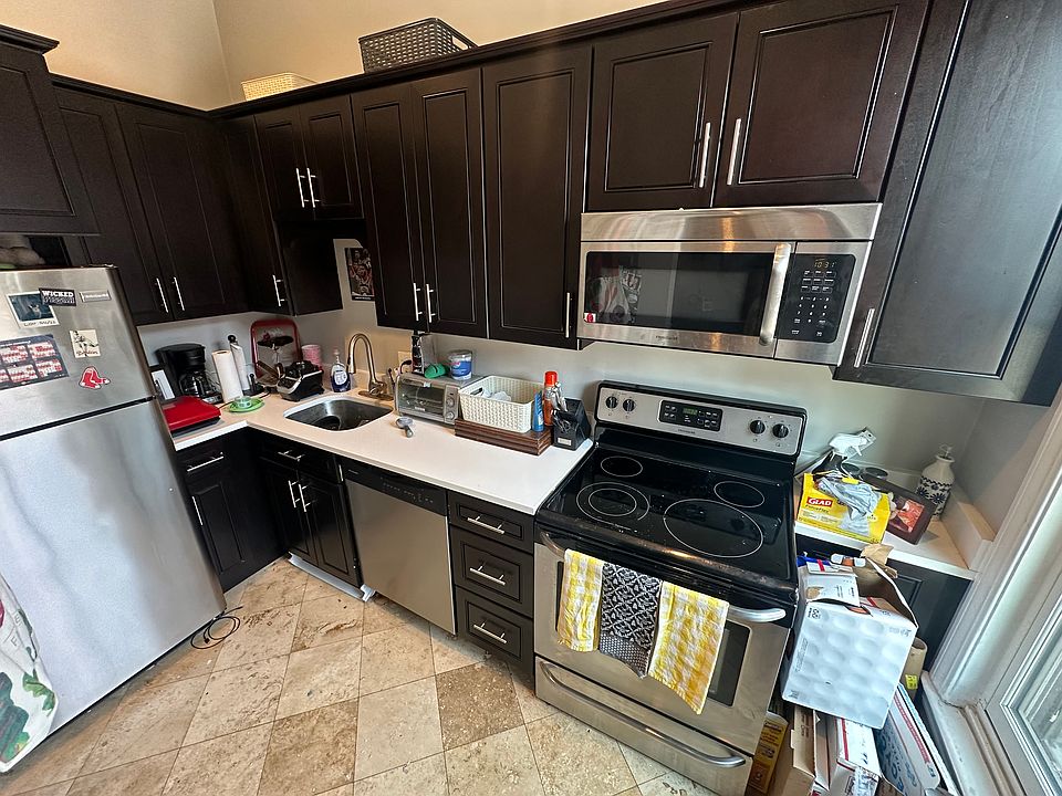 1st image of 669 Massachusetts Ave #2L