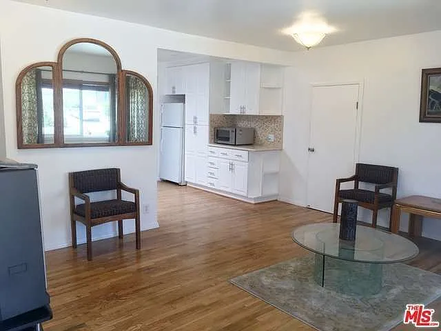 7111 Alcove Ave — Photo 7