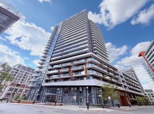 38 Iannuzzi St #2204, Toronto, ON M5V 0S2