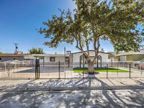 3012 Holly Hill Ave, Las Vegas, NV 89104