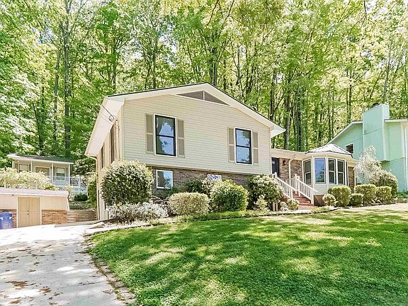 2nd image of 1330 Hillwood Dr