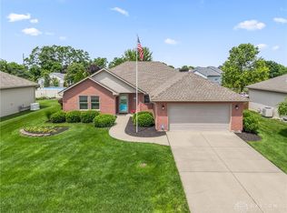 143 Heckathorn Rd, Brookville, OH 45309