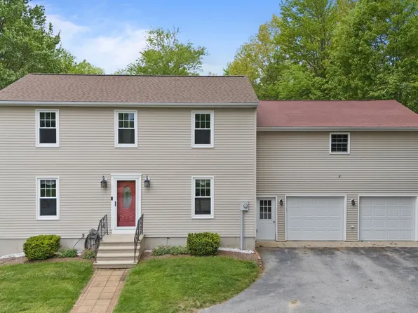64 Meadowlark Lane, Goffstown, NH 03045