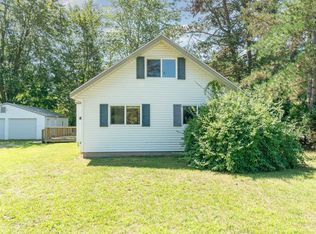 1829 W Wackerly St, Midland, MI 48640