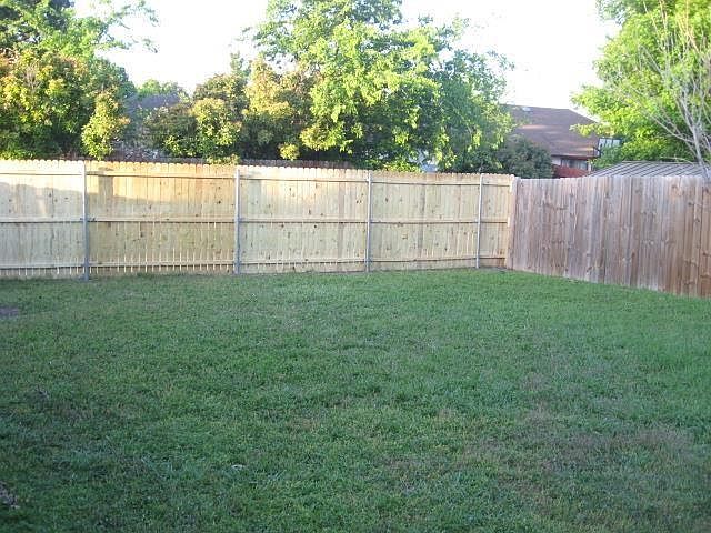 2nd image of 1314 Marigold Dr