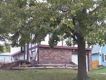 1st image of 231 Essex Ct